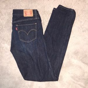 Levi’s dark jeans